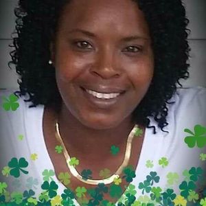 Meet your Posher, Toinette